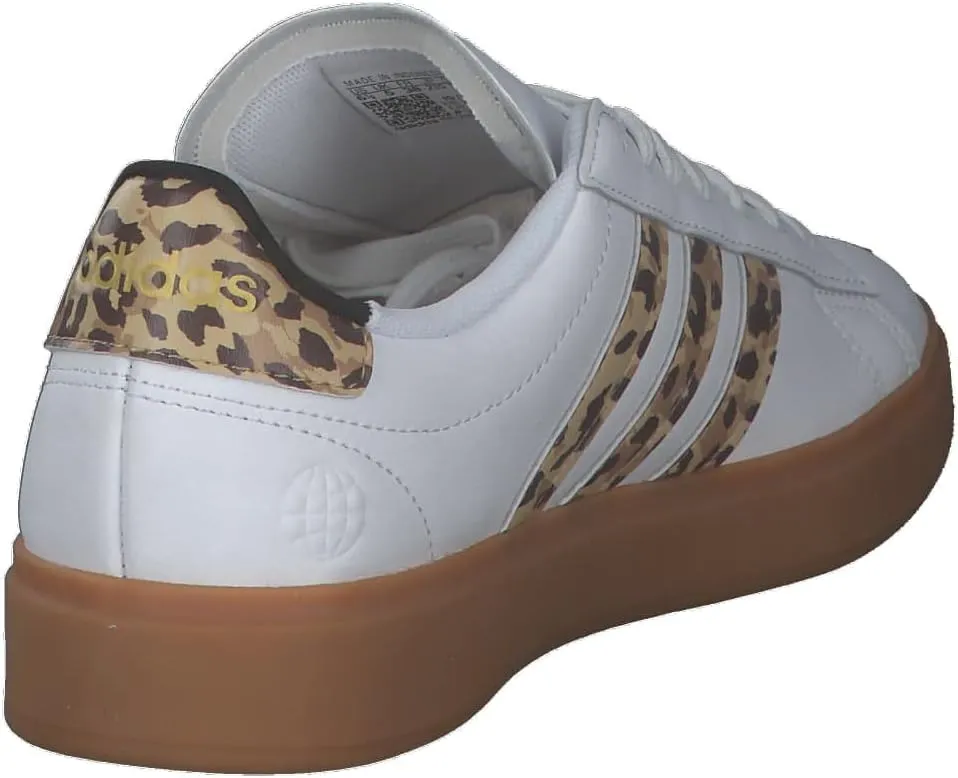 adidas Women’s Grand Court 2.0 Tennis Shoe