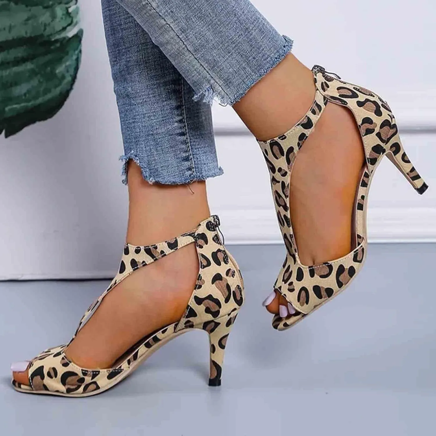 BORAMAX Sandals Women Fashion Heels, Women'S Sexy High Heel Sandals Open Toe Summer Dressy Low Heel Sandals Hollowed Out Comfortable Party Sandals