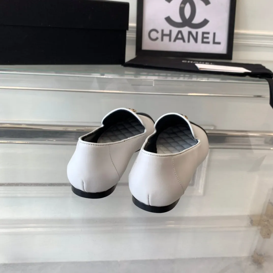 cc loafer white lambskin black grosgrain