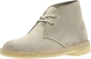 Clarks Women's Desert Boot. Chukka