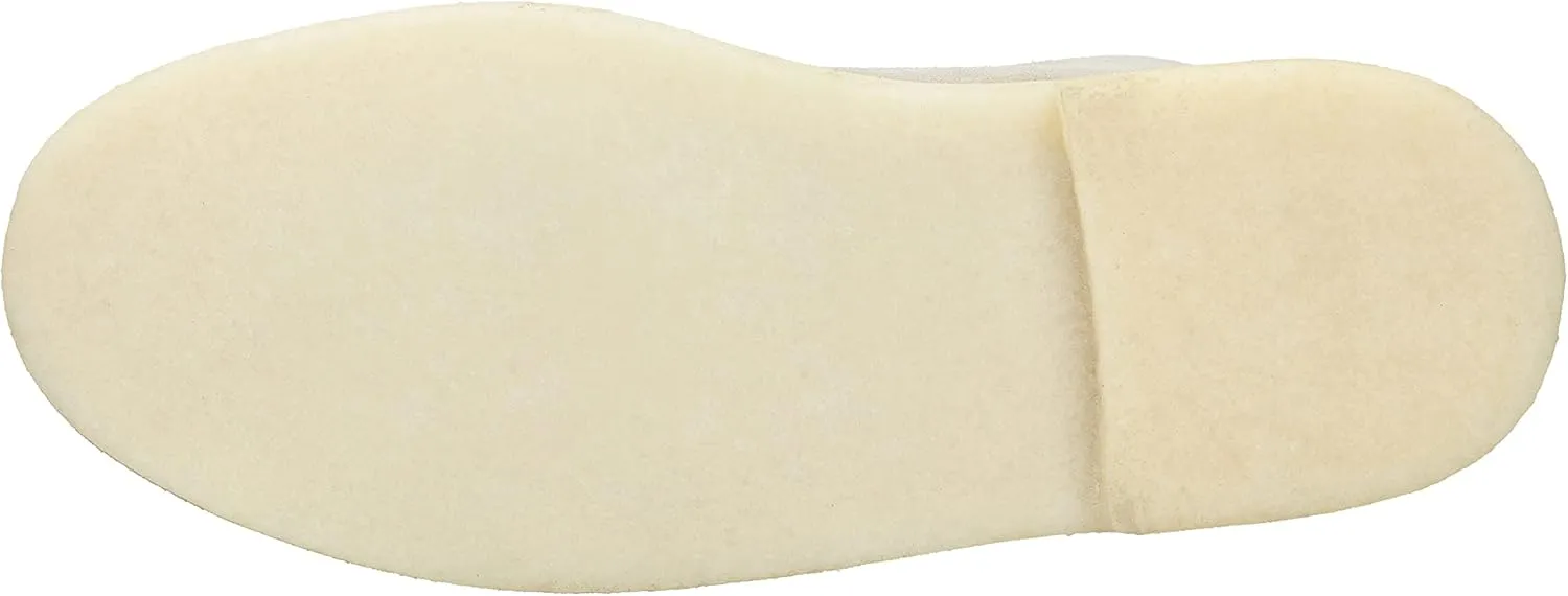 Clarks Women's Desert Boot. Chukka