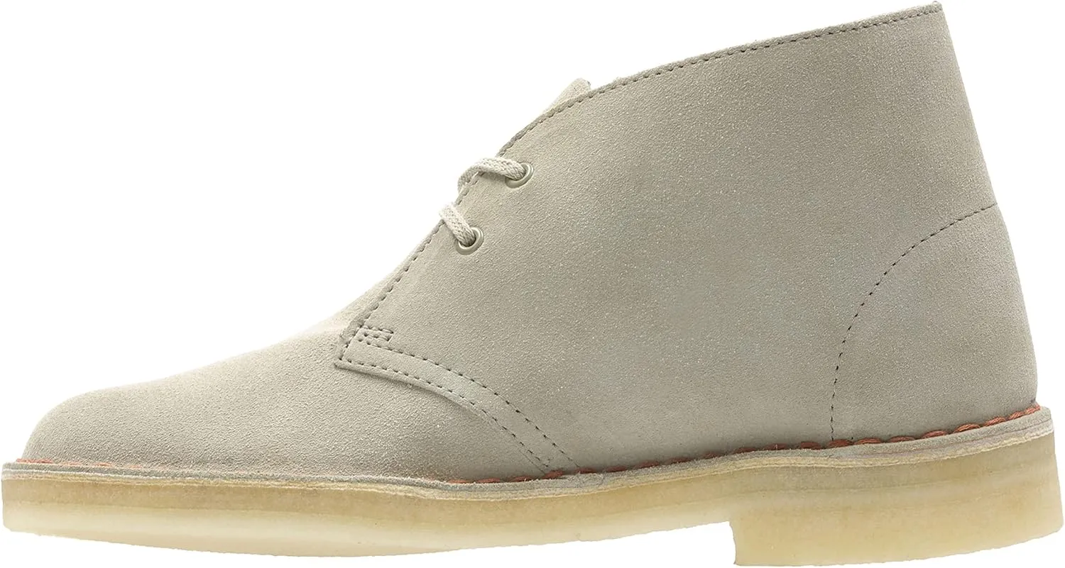 Clarks Women's Desert Boot. Chukka