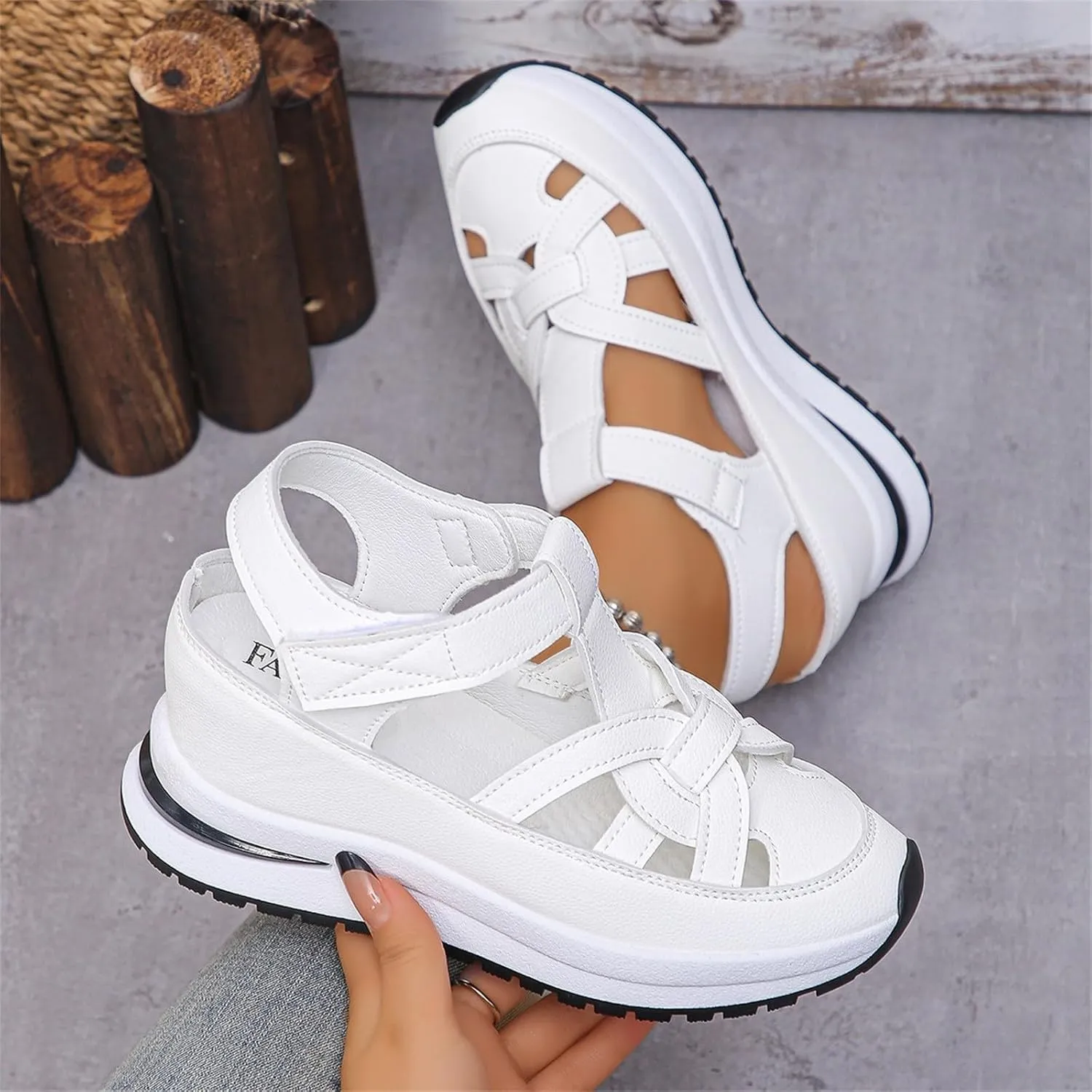 CRNTCEM Womens Sports Sandals Summer Lightweight Hollow Outdoor Comfortable Casual Sandals 2025 New Breathable Platform Wedge Stylish Roman Sandal