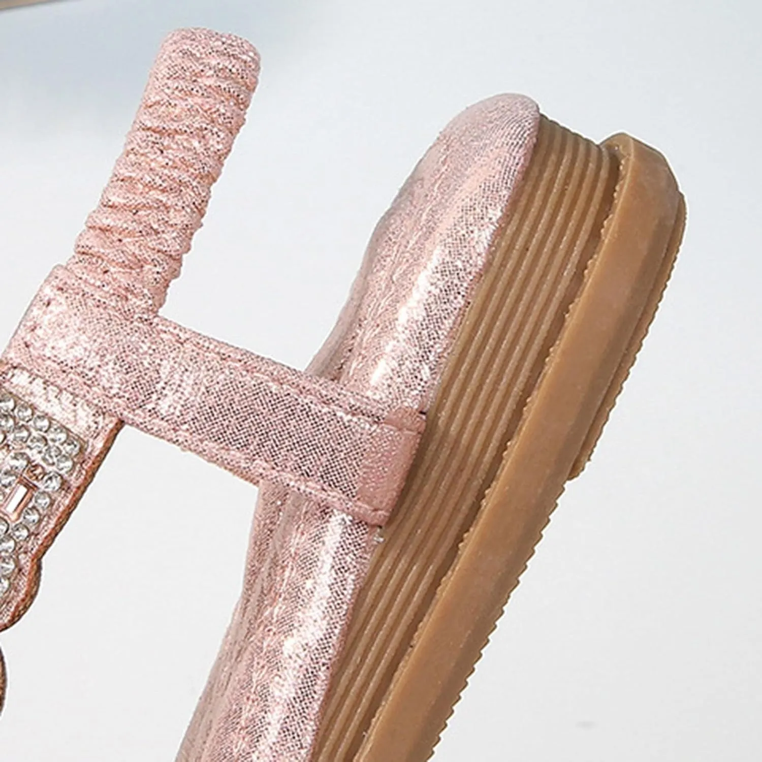 Glitter Sandals Girls Ankle Strap T-Strap 𝐋𝐨𝐰 Heel Pearl Bow Flower Pump Dress Wedding Shoes for Little Kid/Big Kid