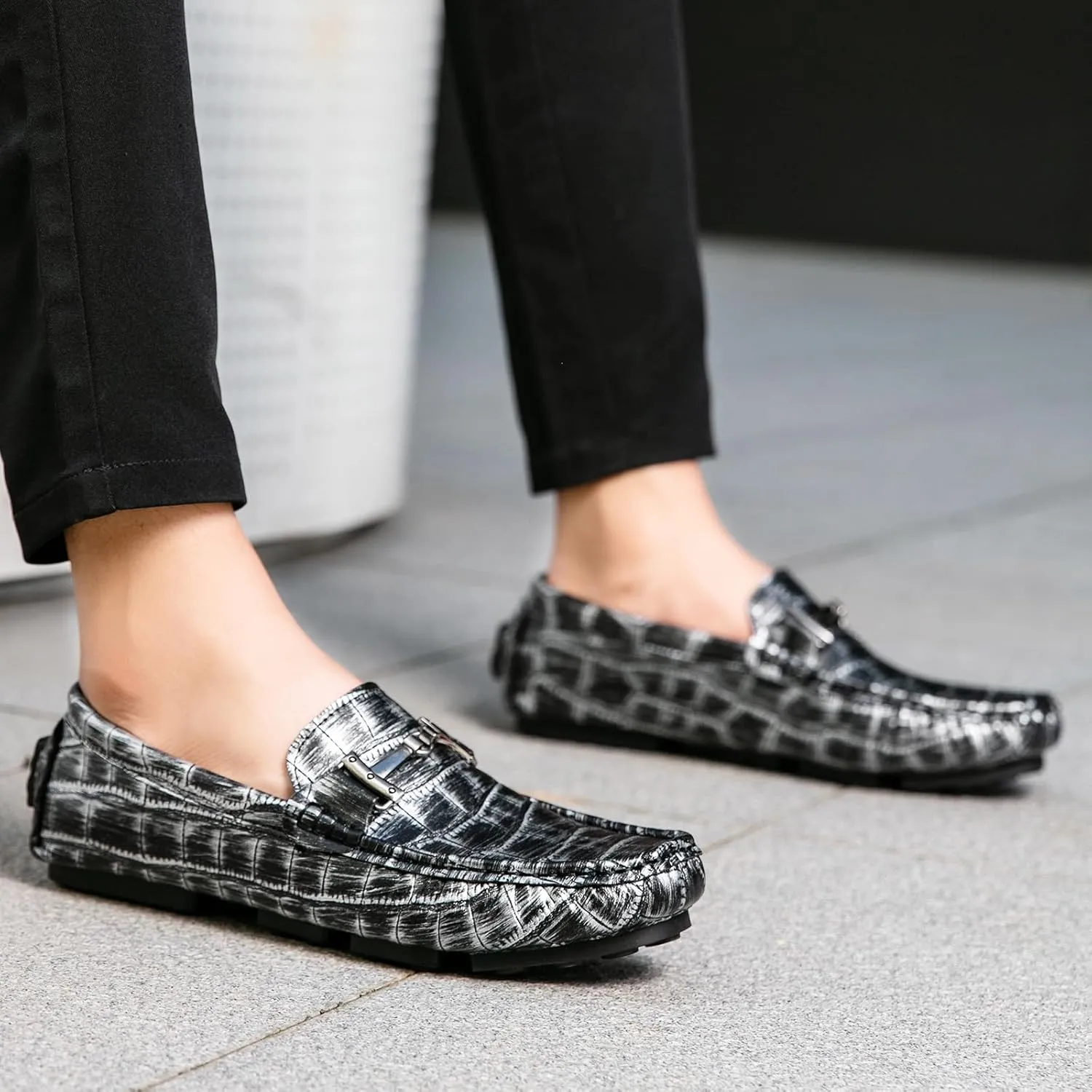 Men's Driving Loafers Casual Penny Loafers Metallic Leather Crocodile Pattern Slip-On Moccasins with Metal Buckle Soft Work Boat Shoes