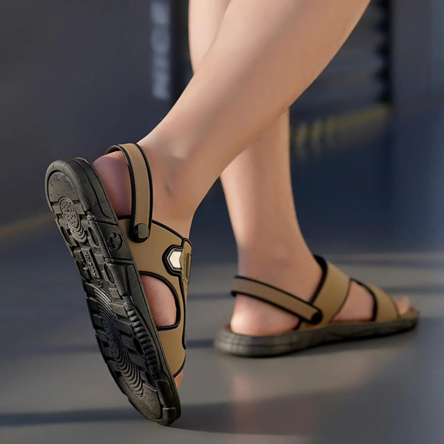 Men's Leather Casual Flat Sandals with Adjustable Buckle Open Toe Slip-On Beach Sandals Summer Wide Width Walking Slides