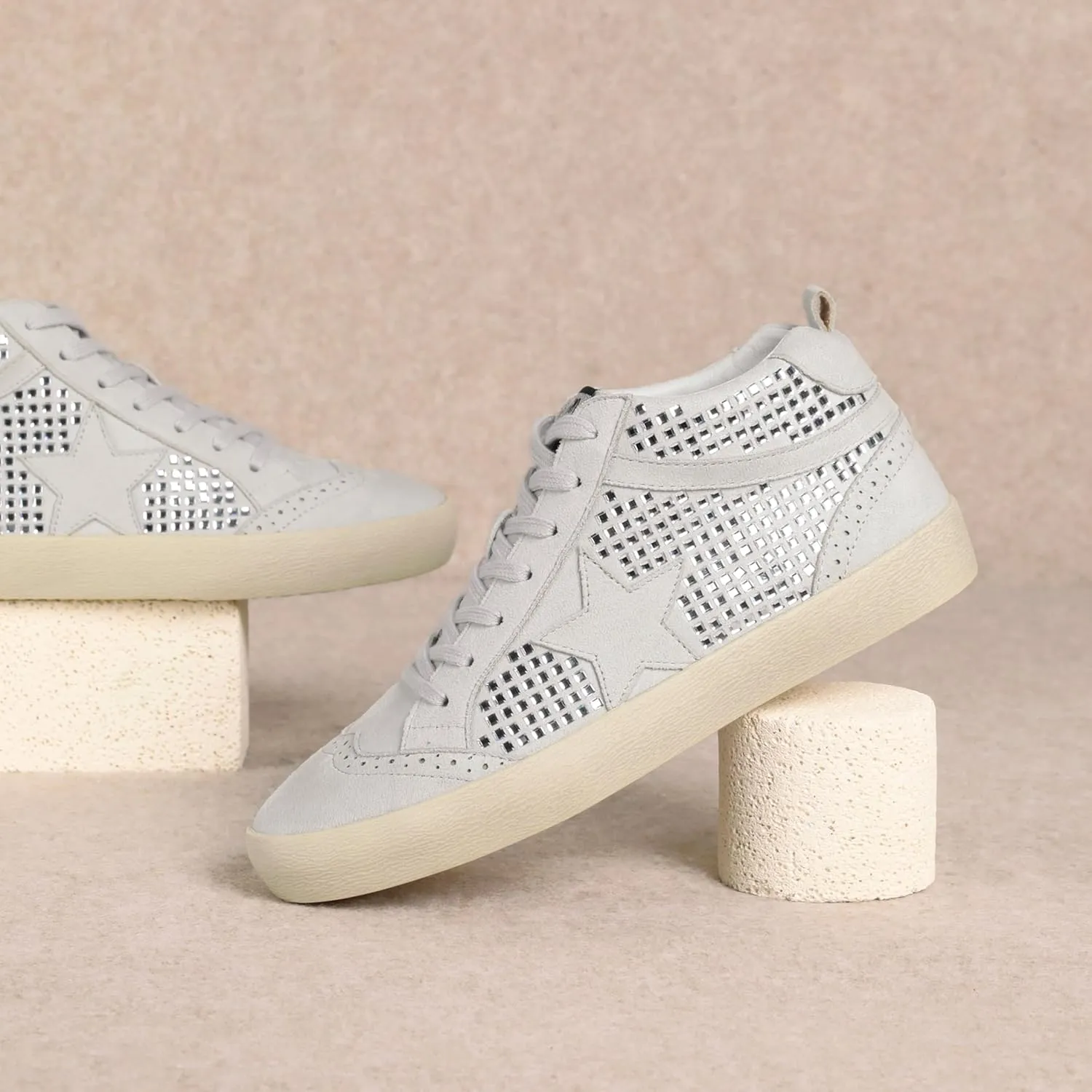 Mi.iM Daisy Rubber Sole Lace-up Glitter Suede Mid Star Sneakers
