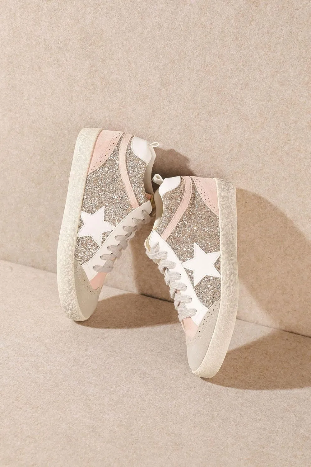 Mi.iM Daisy Rubber Sole Lace-up Glitter Suede Mid Star Sneakers