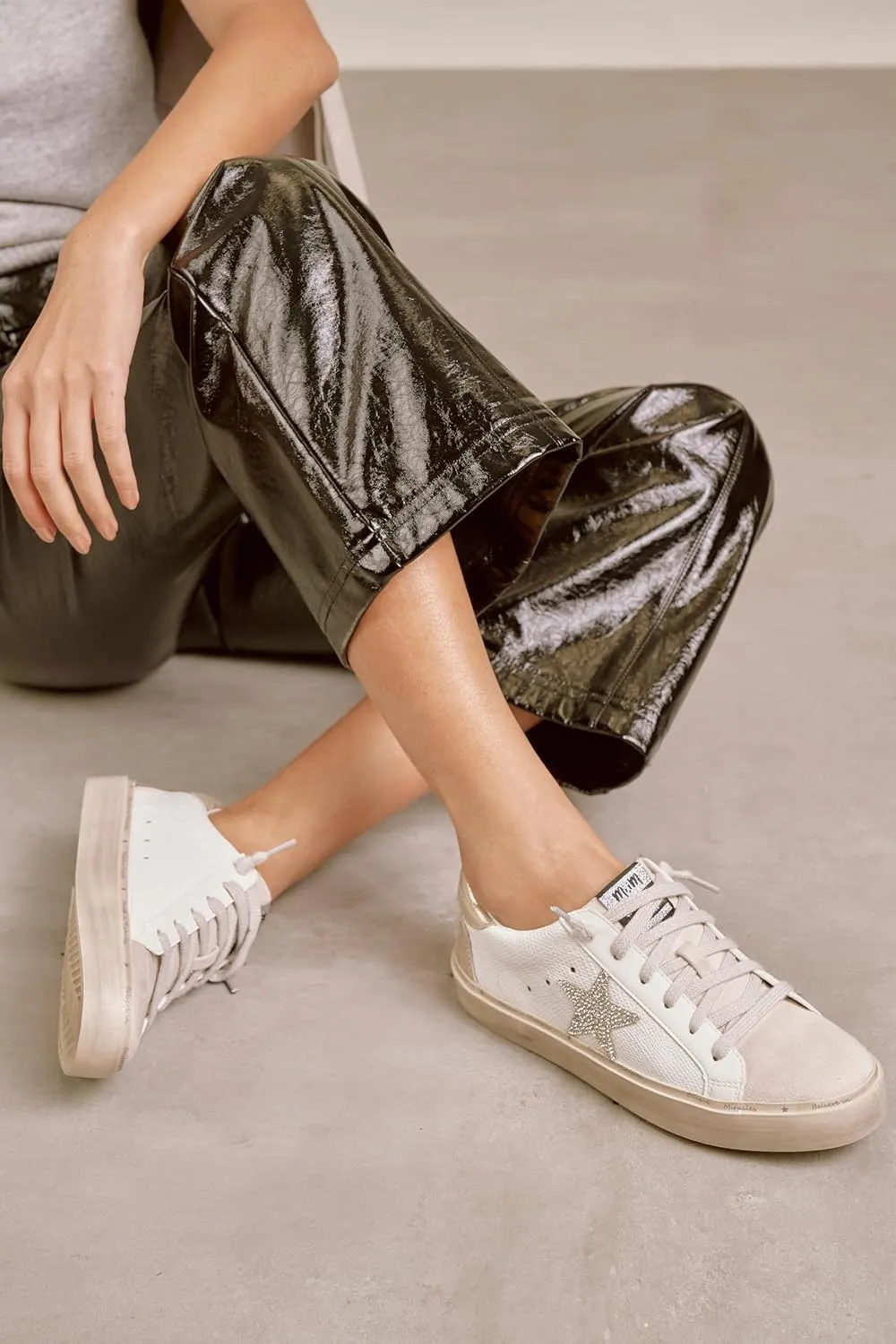 Mi.iM Gaby Rubber Sole Lace-up Snake Print Suede Star Sneakers