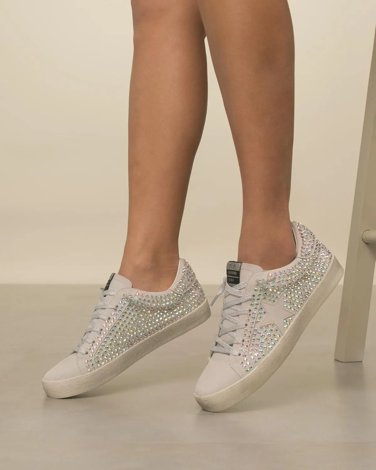 Mi.iM Joann Rubber Sole Lace-up Rhinestone Suede Star Sneakers