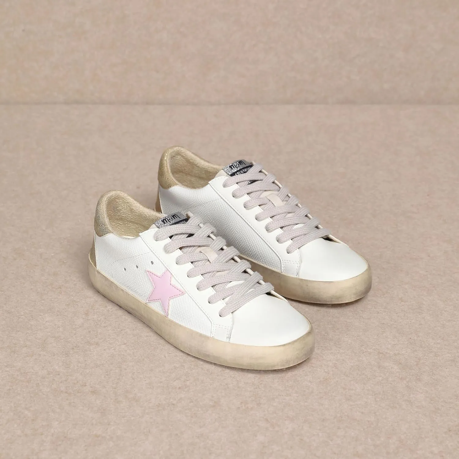Mi.iM Sofia Rubber Sole Lace-up Low Top Star Sneakers