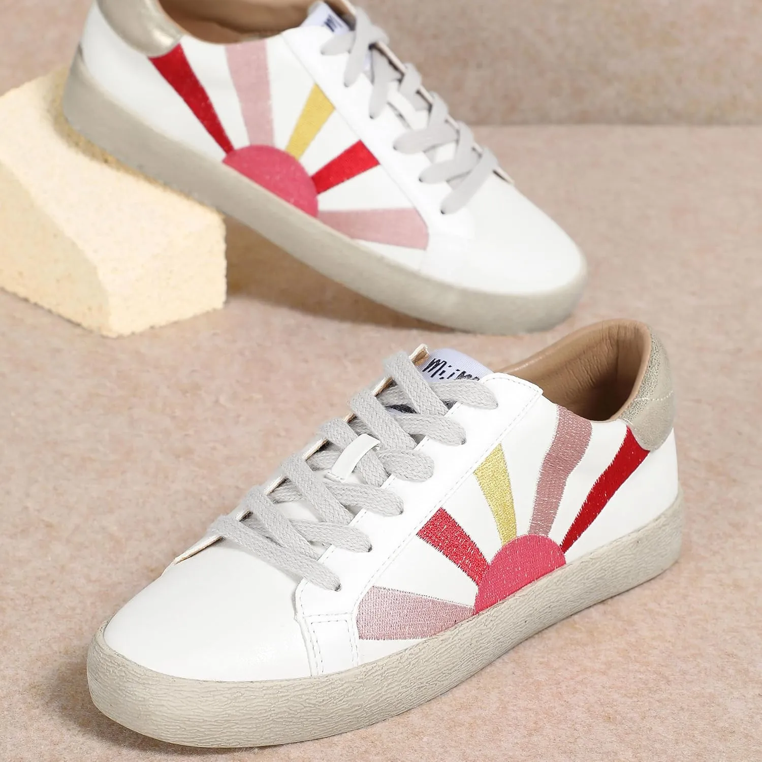 Mi.iM Sunny Rubber Sole Lace-up Vintage Sneakers