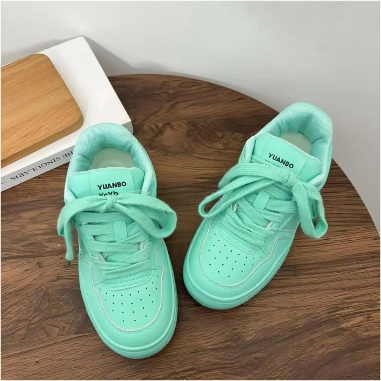 Milk-Soft Thick Sole Chunky Sneakers for Women Retro Candy-Colored Fashion Walking Platform Shoes Casual Sporty Style