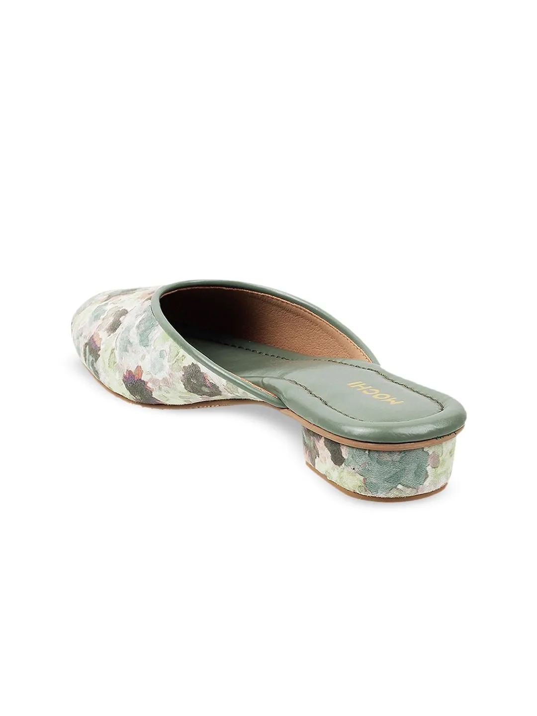 Mochi Women Green Floral Block Mules