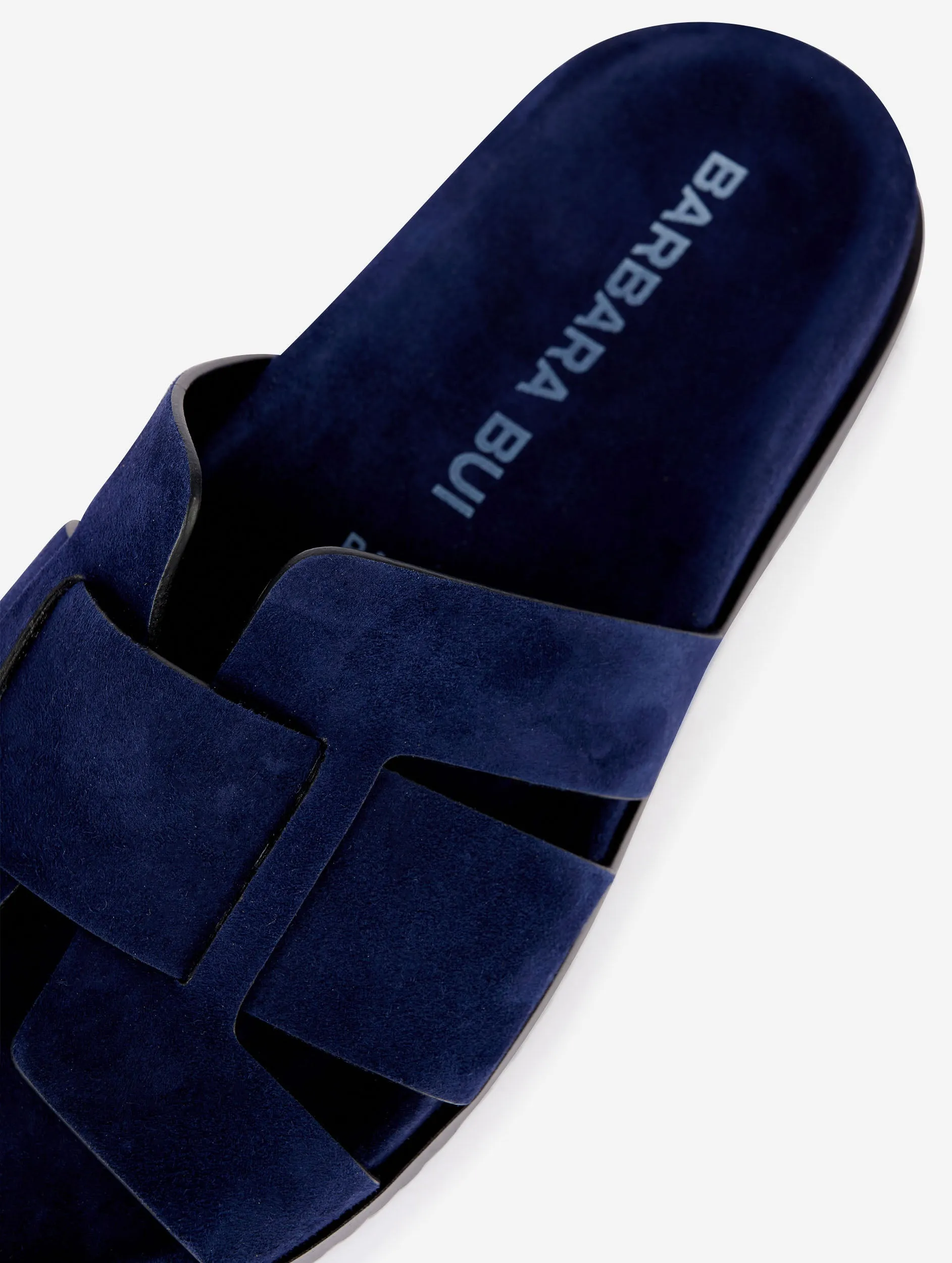 mules anatomiques en daim marine