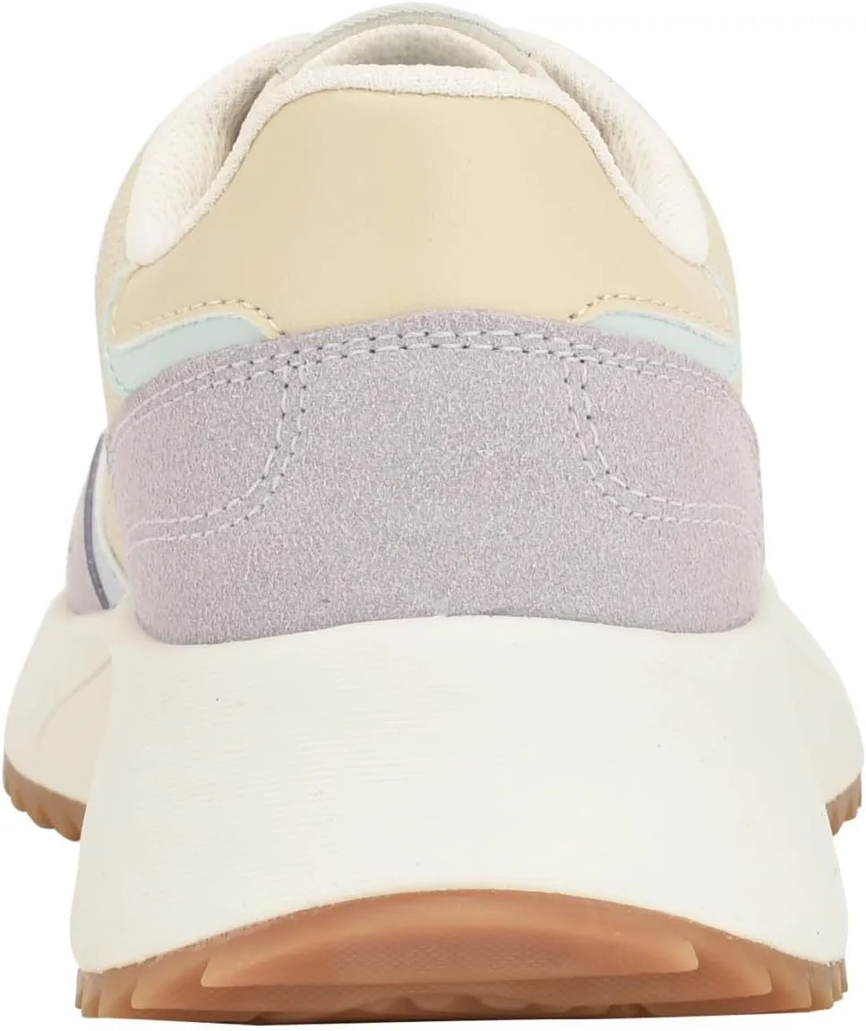 Tommy Hilfiger Women's Zidya Sneaker