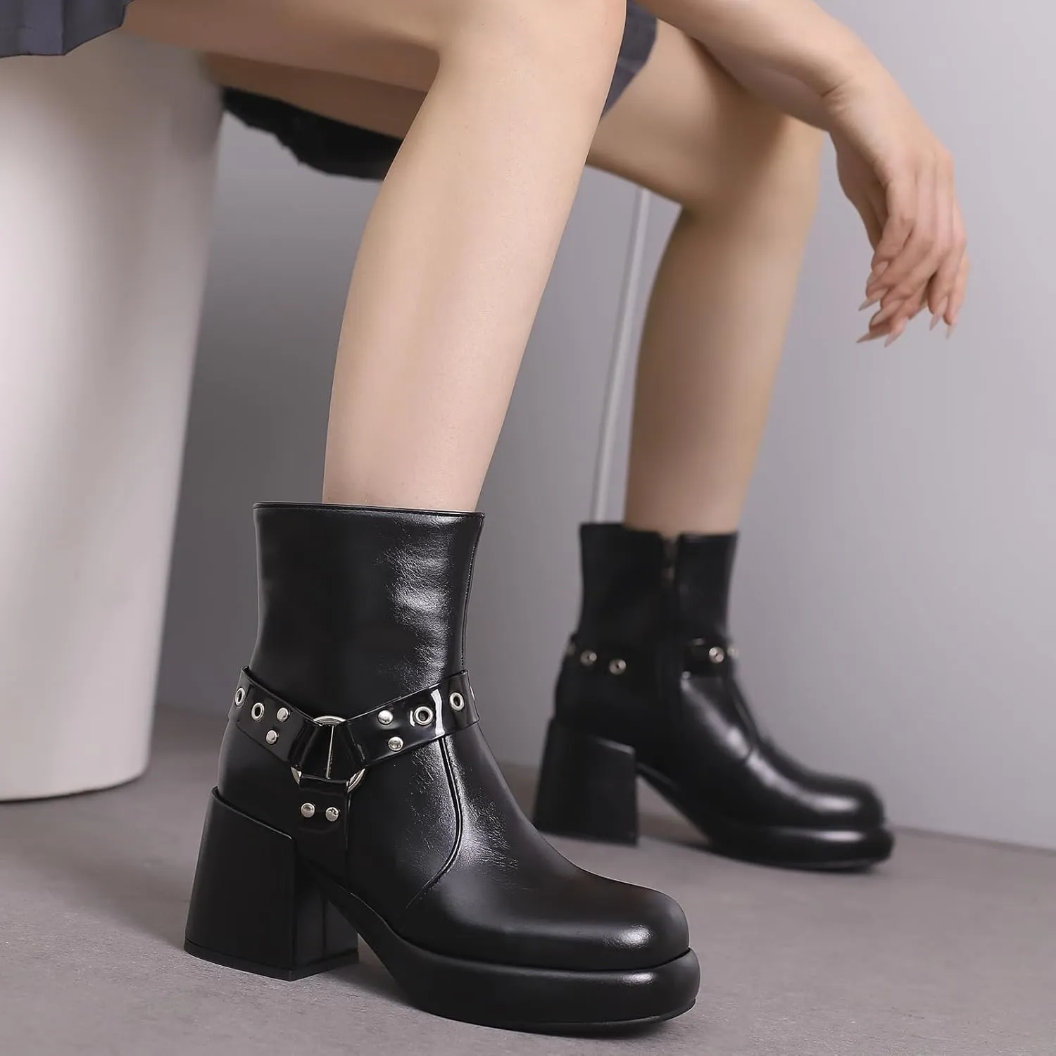 Women's Chunky Heel Boots Platform Ankle Boots Zipper Round Toe Combat Boots