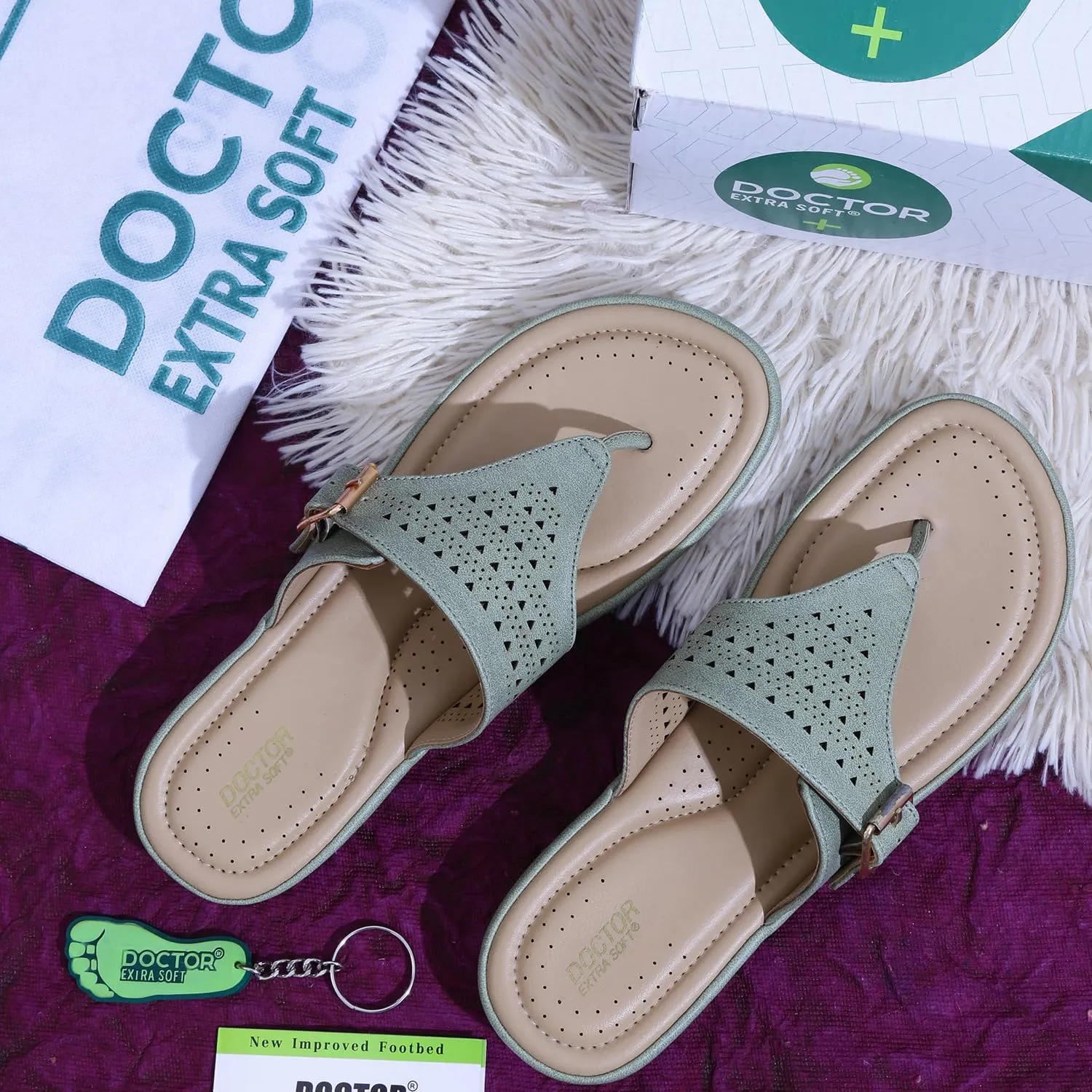 Womens Flat Memory Foam Slippers/Flip-Flops Fashion Stylish Casual Comfortable Diabetic Orthopedic Lightweight Synthetic Slip-on Sandals with Adjustable Buckle for Girls/Ladies D-609