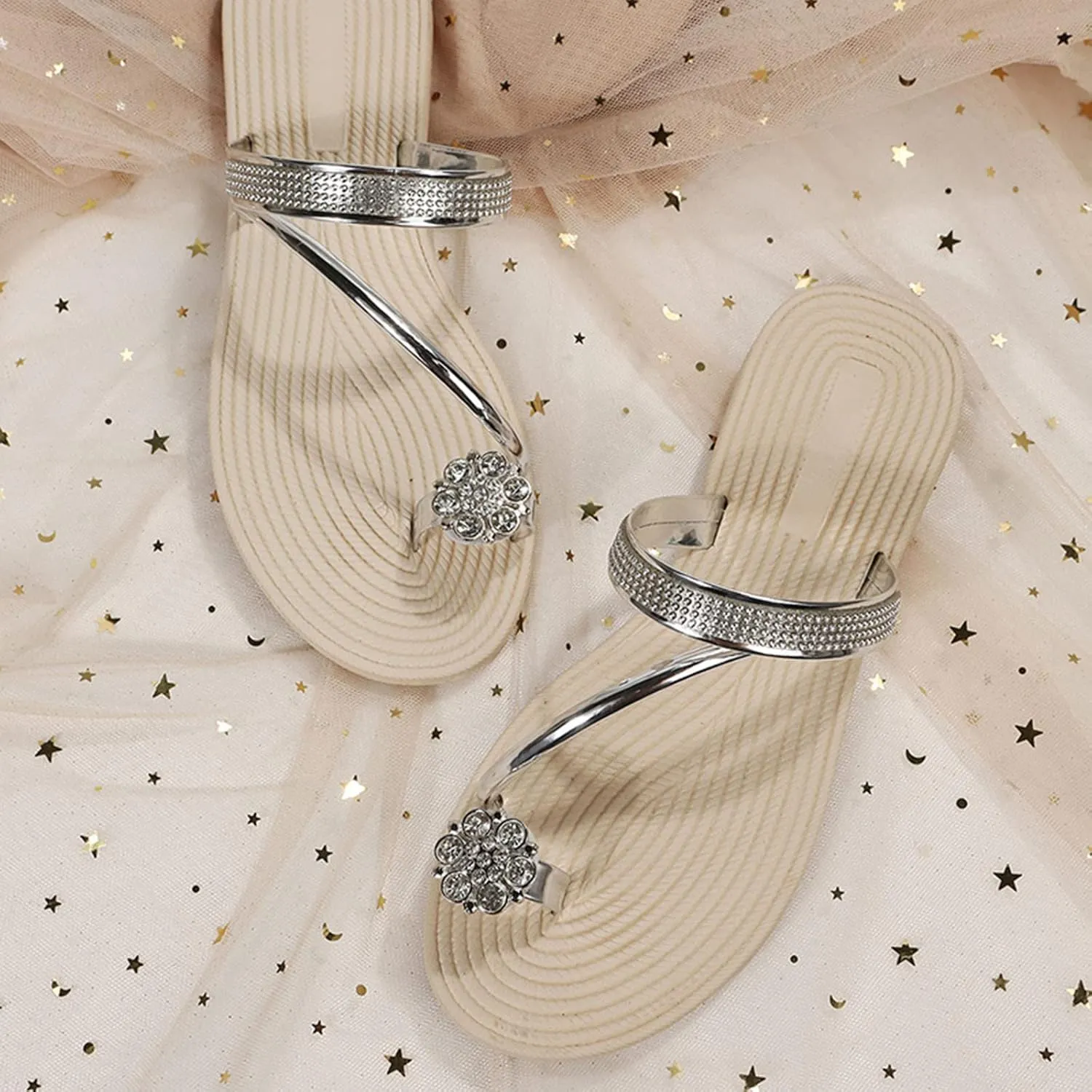 Women's Hot Rhinestone Flat Sandals Beach Holiday Slip On Flip Flops Clip Toe Slippers Stylish Slides Summer Footwear