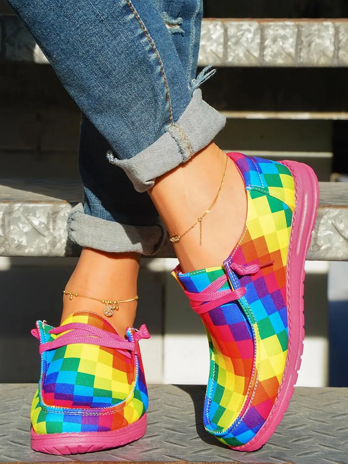 Women's Plaid Rainbow Print Checkered Loafers Slip-on Low Top Lightweight Canvas Non-Slip Flexible Flat Fashion Skateboard Shoes for All-Season Casual Wear