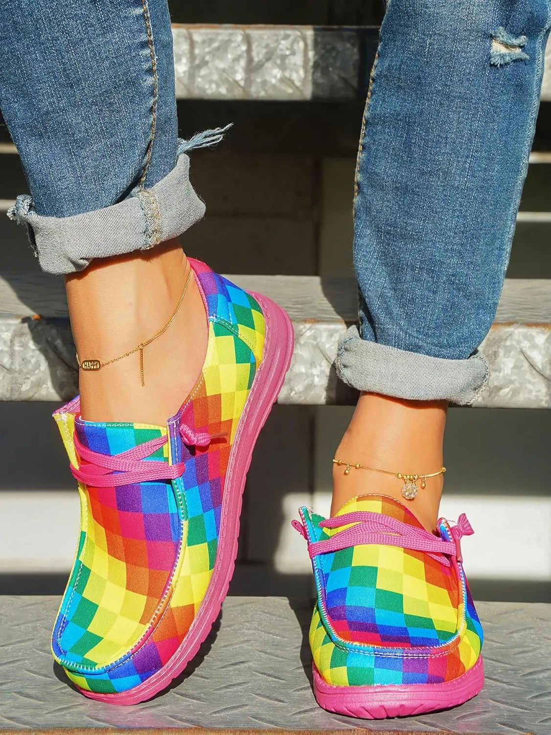 Women's Plaid Rainbow Print Checkered Loafers Slip-on Low Top Lightweight Canvas Non-Slip Flexible Flat Fashion Skateboard Shoes for All-Season Casual Wear