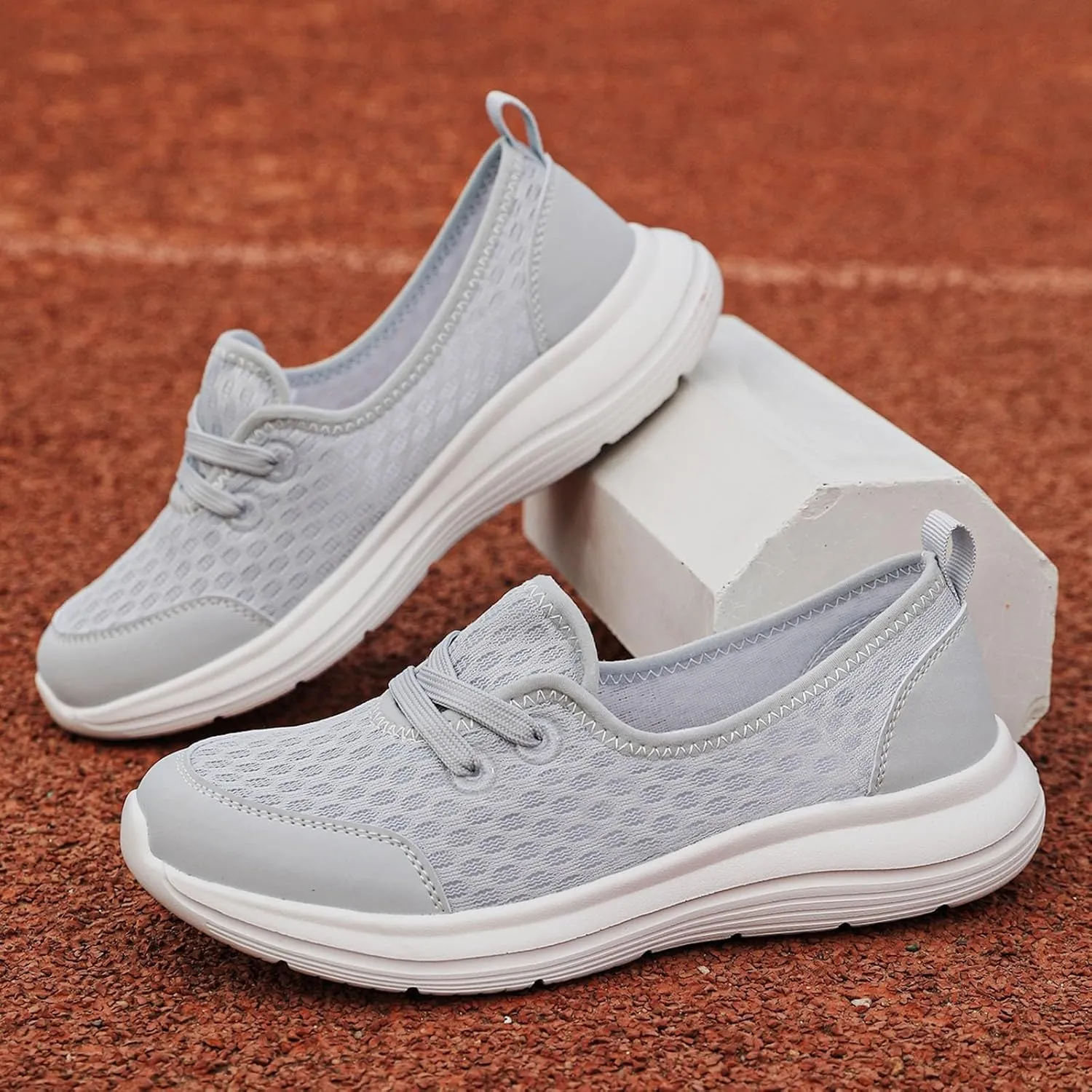 Women's Slip on Walking Shoes Dressy Knitted Non Slip Running Shoes Wide Width Breathable Mesh Gym Jogging Outdoor Shoes Fashion Lace Up Sneakers