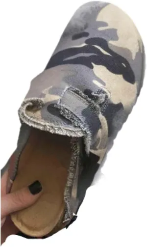 Women’s Vintage Canvas Loafer Army / 6 (Camo, 6)
