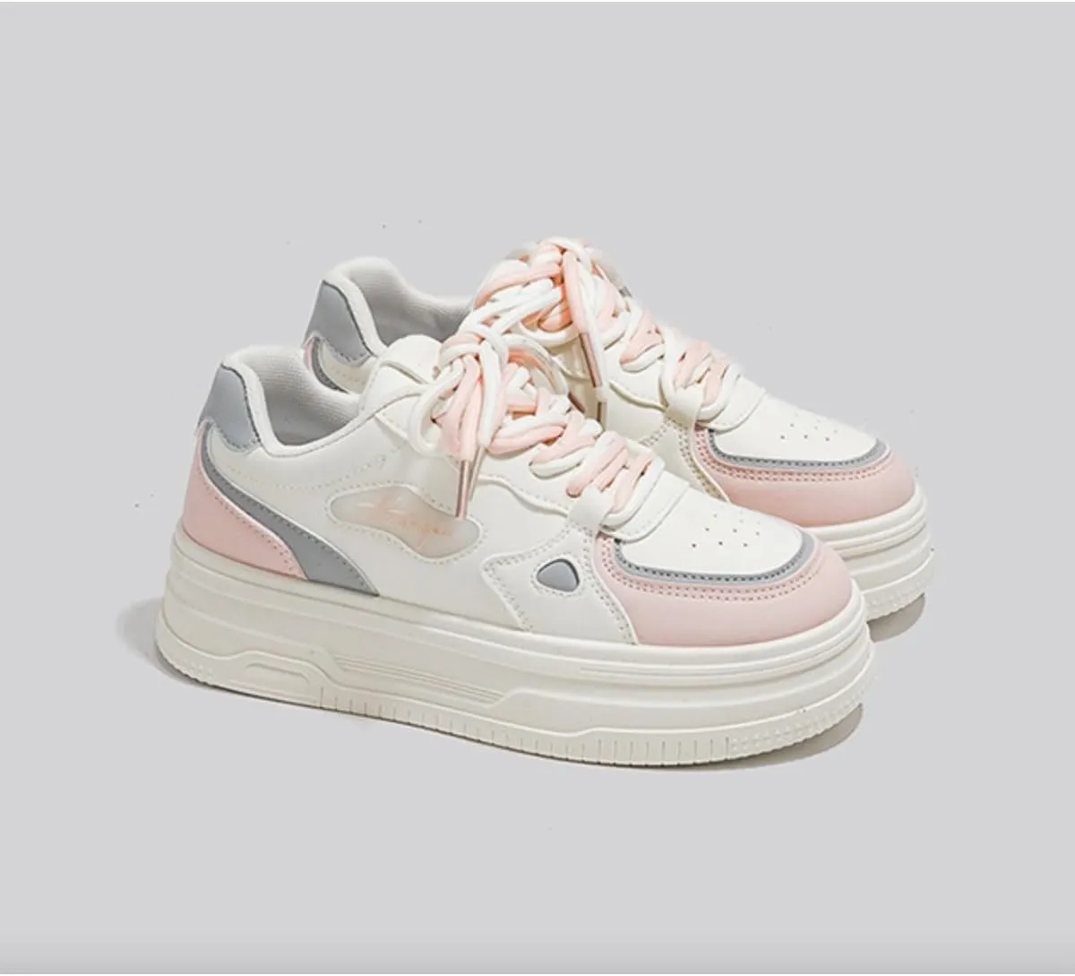 Women's Y2K Retro Style Chunky Skate Shoes with Contrasting Accents Double Shoelace Platform Sneakers - Comfortable Fashion Casual Shoes (Black/White or Pink/White)