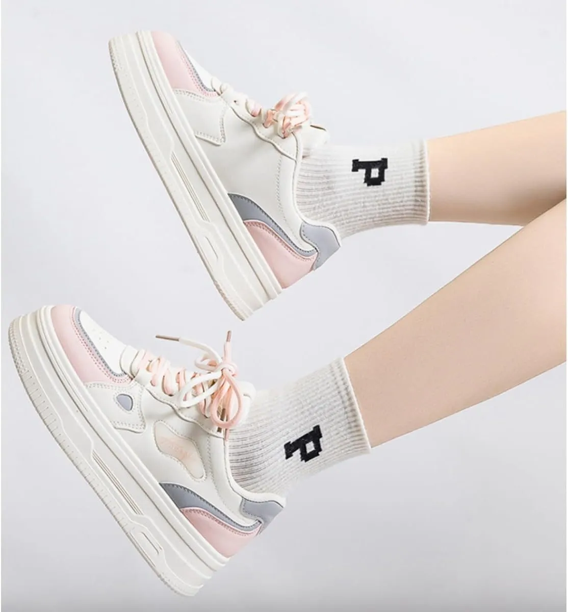 Women's Y2K Retro Style Chunky Skate Shoes with Contrasting Accents Double Shoelace Platform Sneakers - Comfortable Fashion Casual Shoes (Black/White or Pink/White)