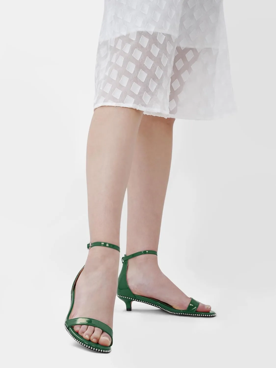 Z.Oufeier Women's Low Kitten Heels Open Peep Toe Ankle Strap Studded Buckle Dressy Heeled Sandals Beaded Patent Leather Summer Prom Party Shoes