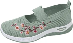 ZSpzx 2025 Women's Mesh Flats Shoes Breathable Slip on Casual Boat Shoes with Flower Embroidered Quick Dry Arch Support Non Slip Running Elastic Sneakers Closed Toe for Gym Travel Daily Wear